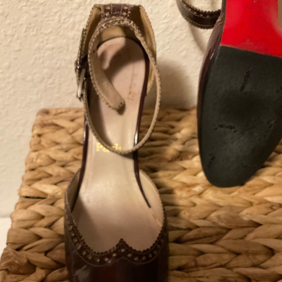 Christian Louboutin maroon strappy heels, EU size 40. Just the heels. - Picture 2 of 3